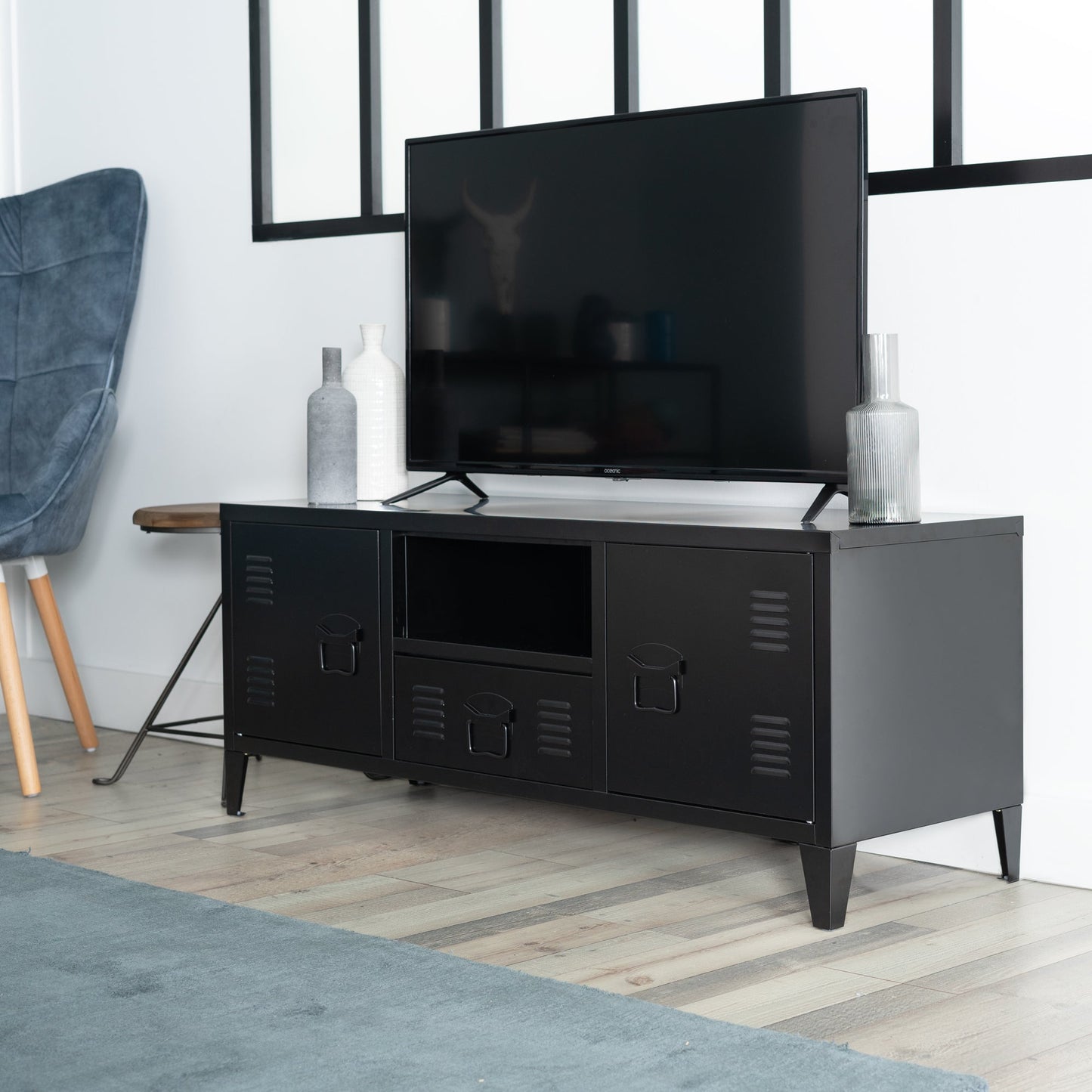 Sullivan Black Tv Stands