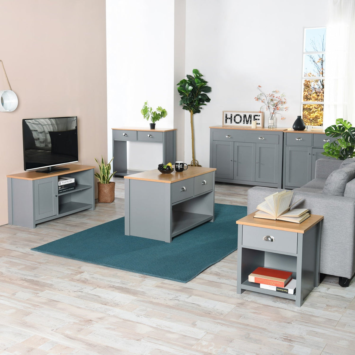 Favre Tv Stand
