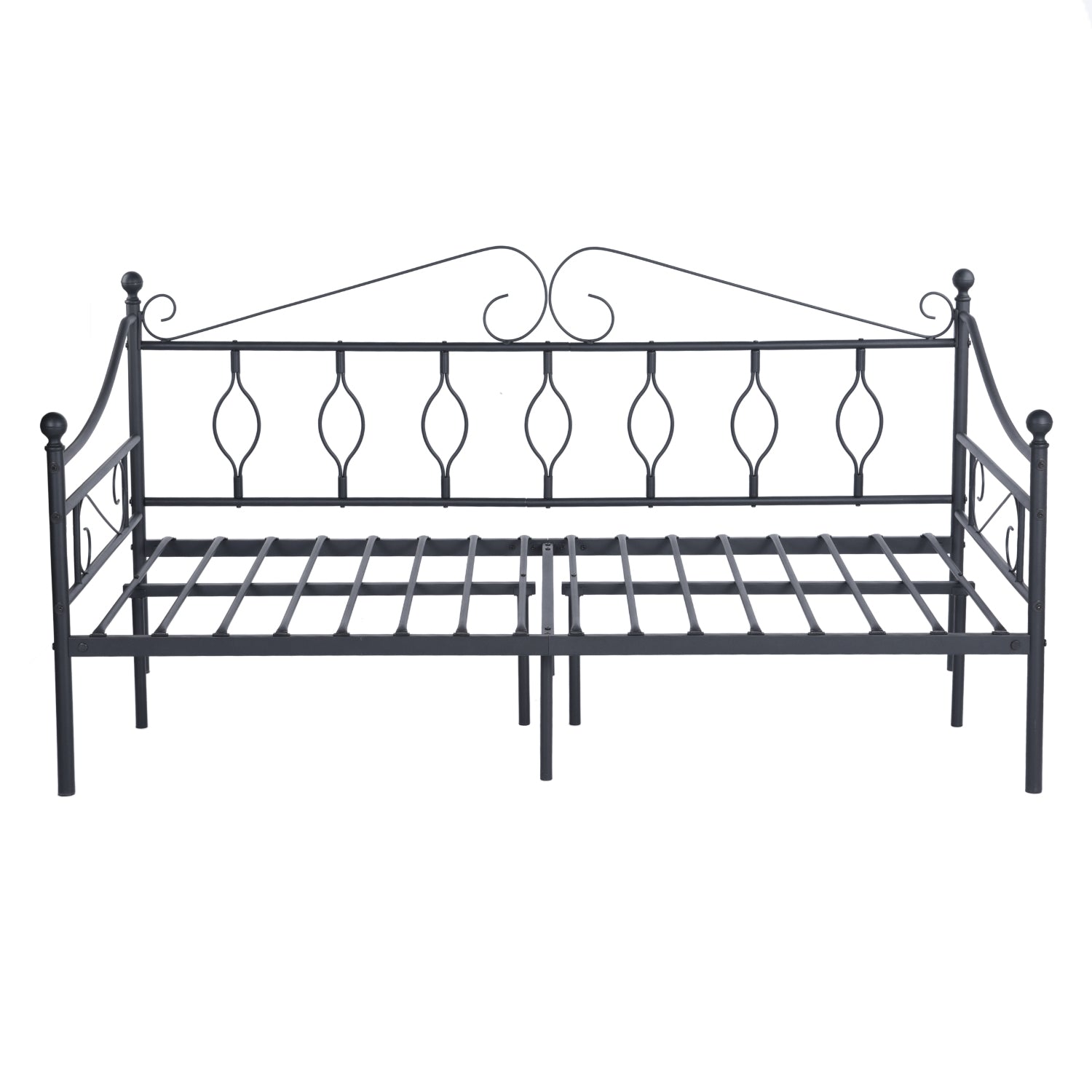 Mangold Daybed