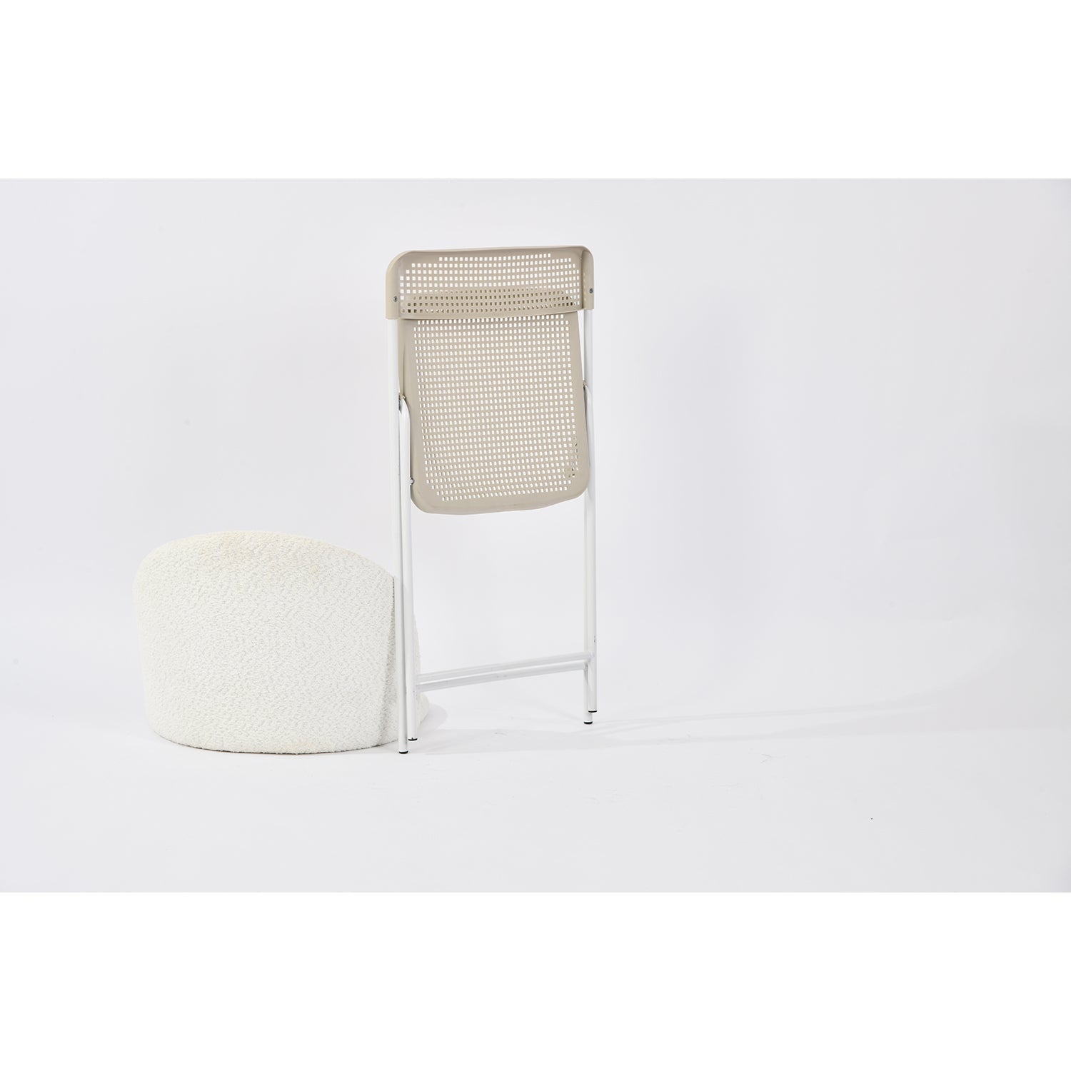 MIMOSA FULL HOLES – Ivory Folding Chair