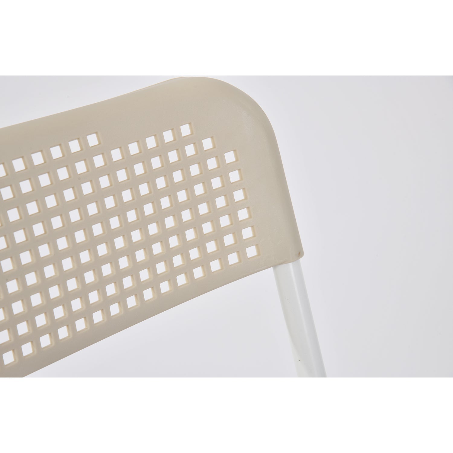 MIMOSA FULL HOLES – Ivory Folding Chair