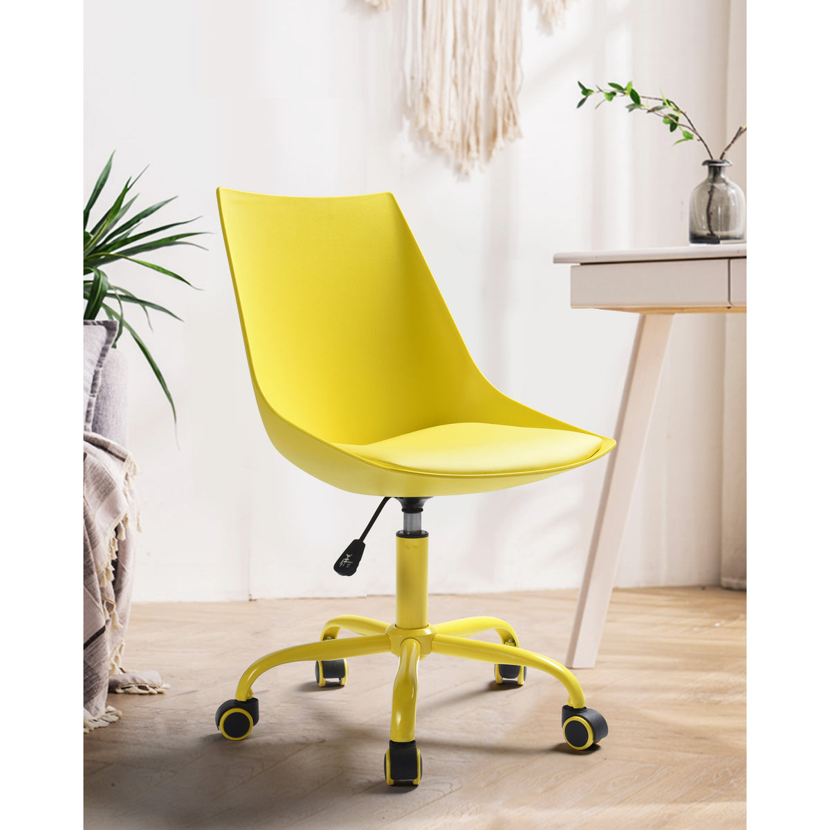 Moorish Plastic Office Chair