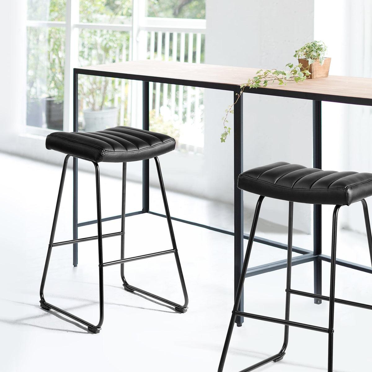 Saddlebar Bar Stools