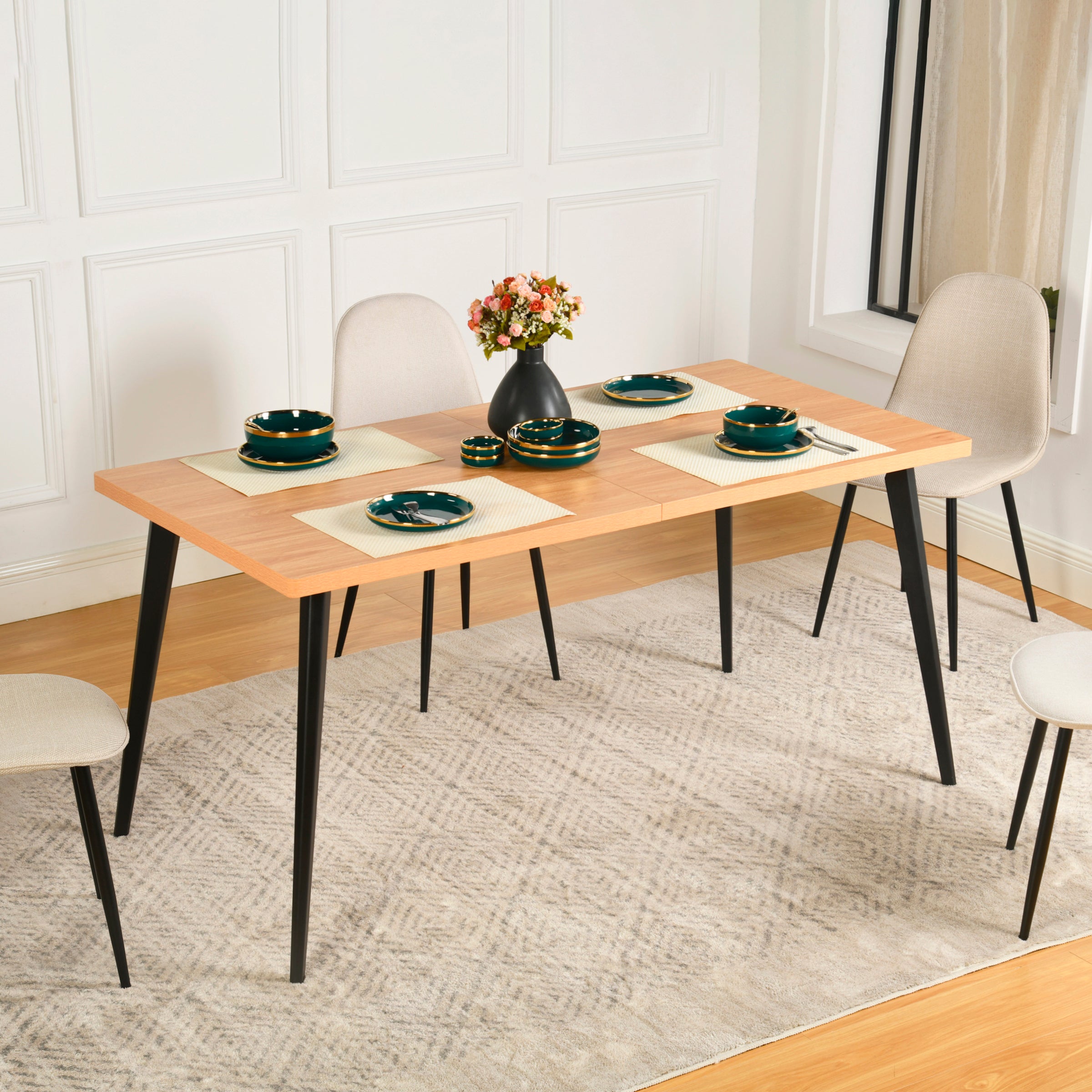 SERAPH OAK – Oak Dining Table