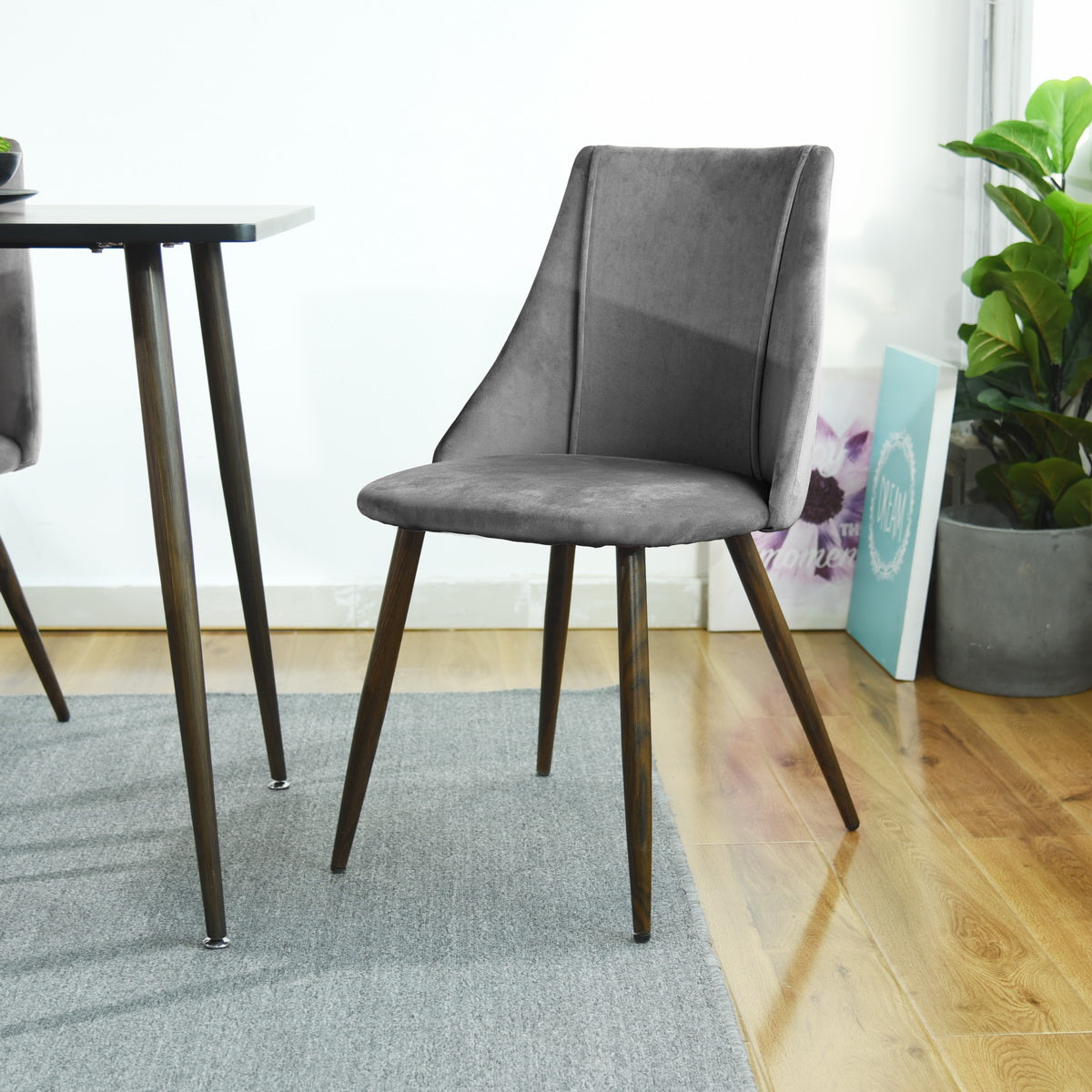 Smeg Velvet Dining Chair