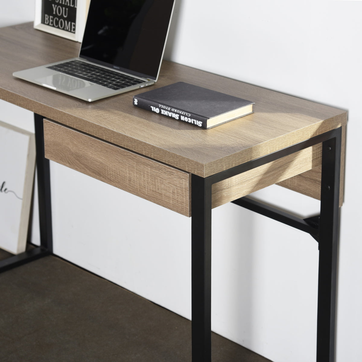 Yedda Computer Desk
