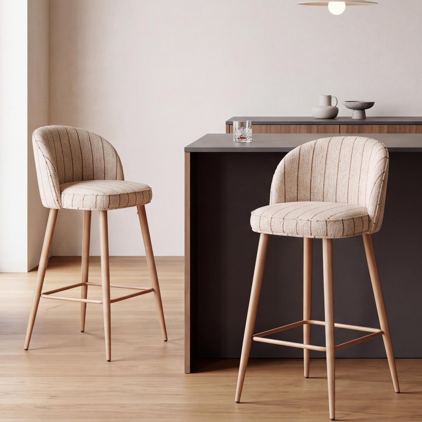 Elara Bar Chair