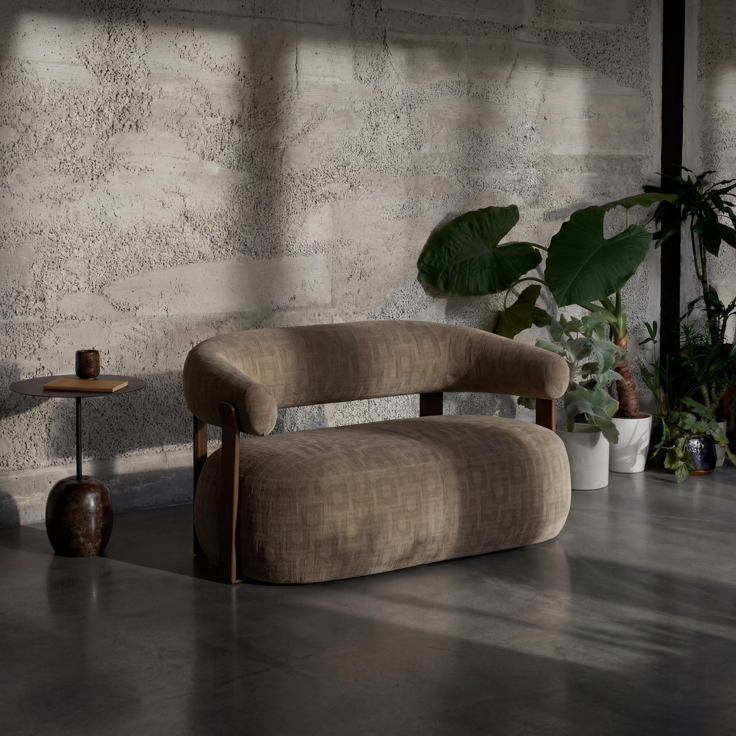 Vion 3 seat Sofa