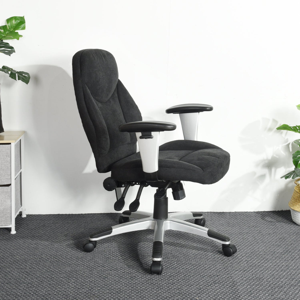 Aeolus Office Chair