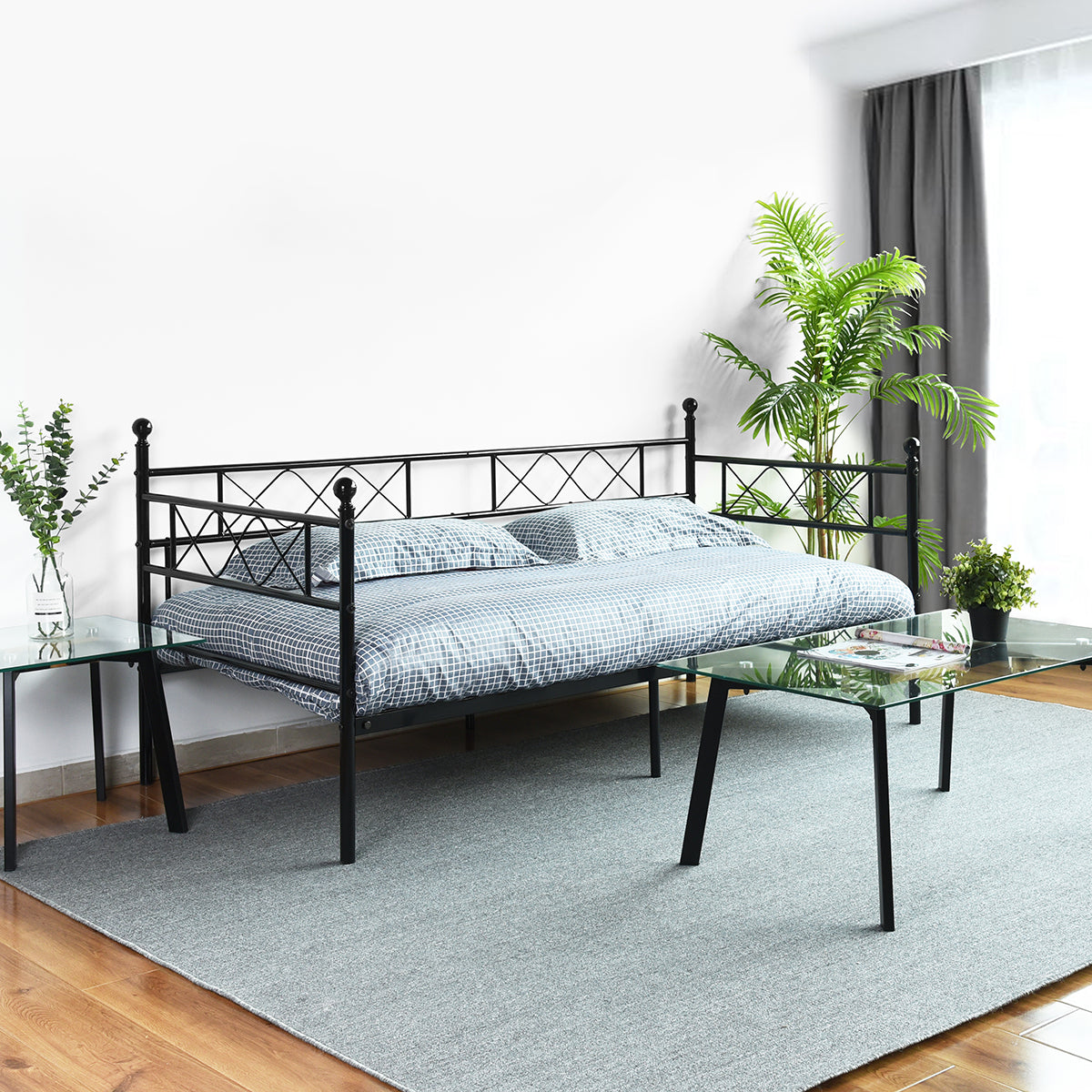 Bettie Day Bed