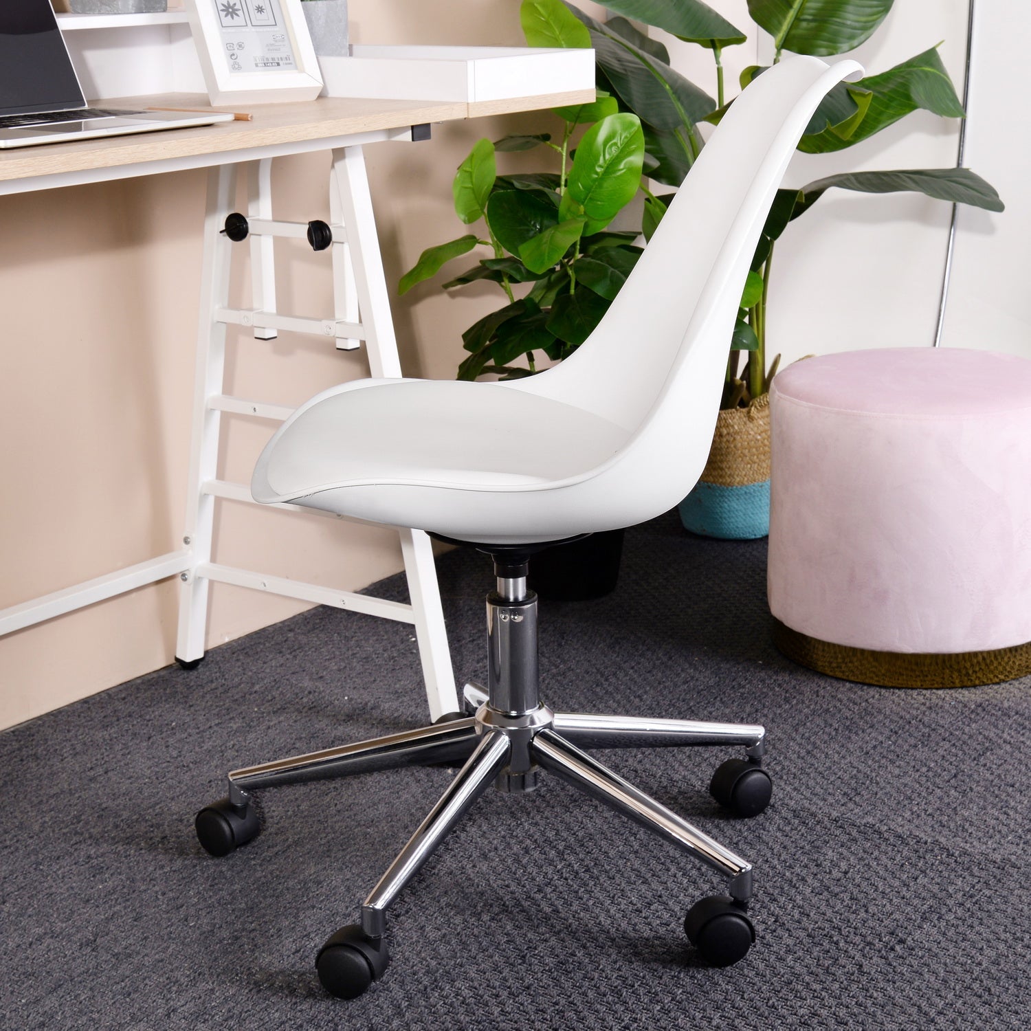 Higos Chromed Base Office Chair