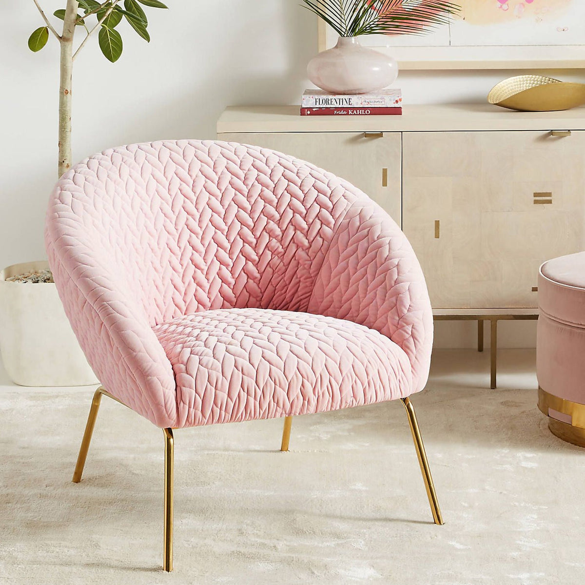 Mivai Accent Chairs