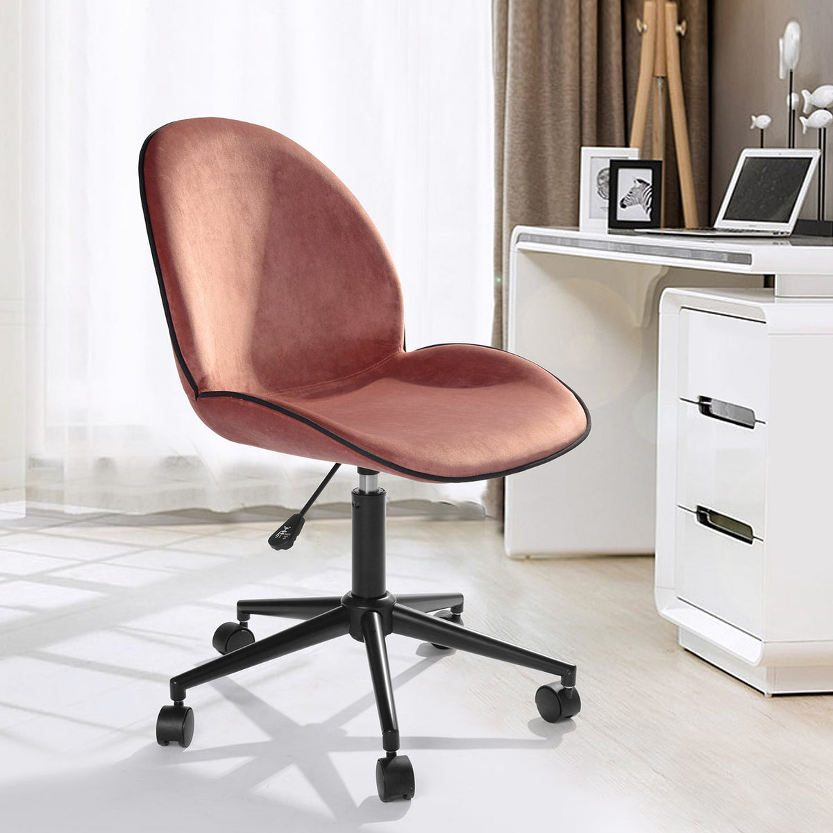 Petanquer Velvet Rose Office Chair